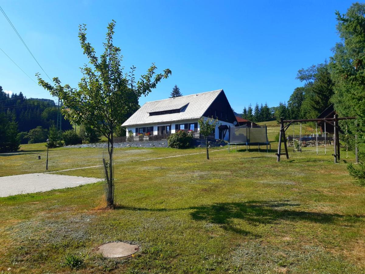 U Tomicku Hotell Paseky nad Jizerou Exteriör bild